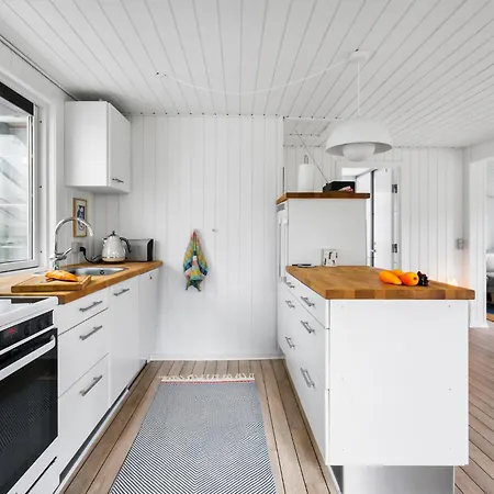 3 Bedroom Beautiful In Juelsminde (Hedensted)